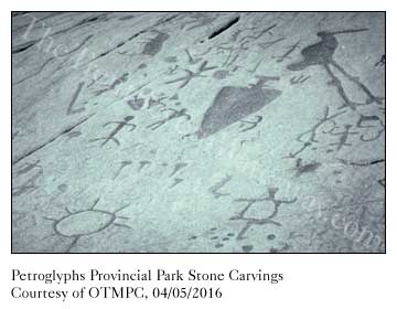 Petroglyphs Provincial Park Stone Carvings heron